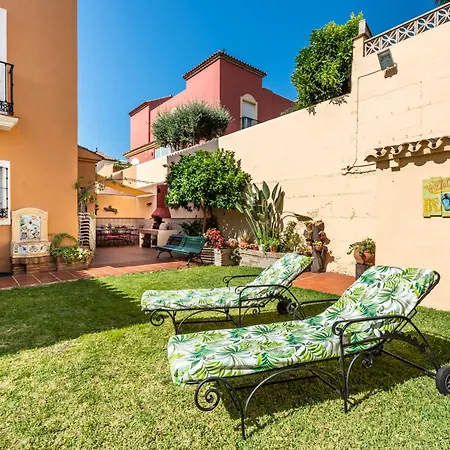 بيت للعطل Utopia Pool Garden Bbq Views 4b *